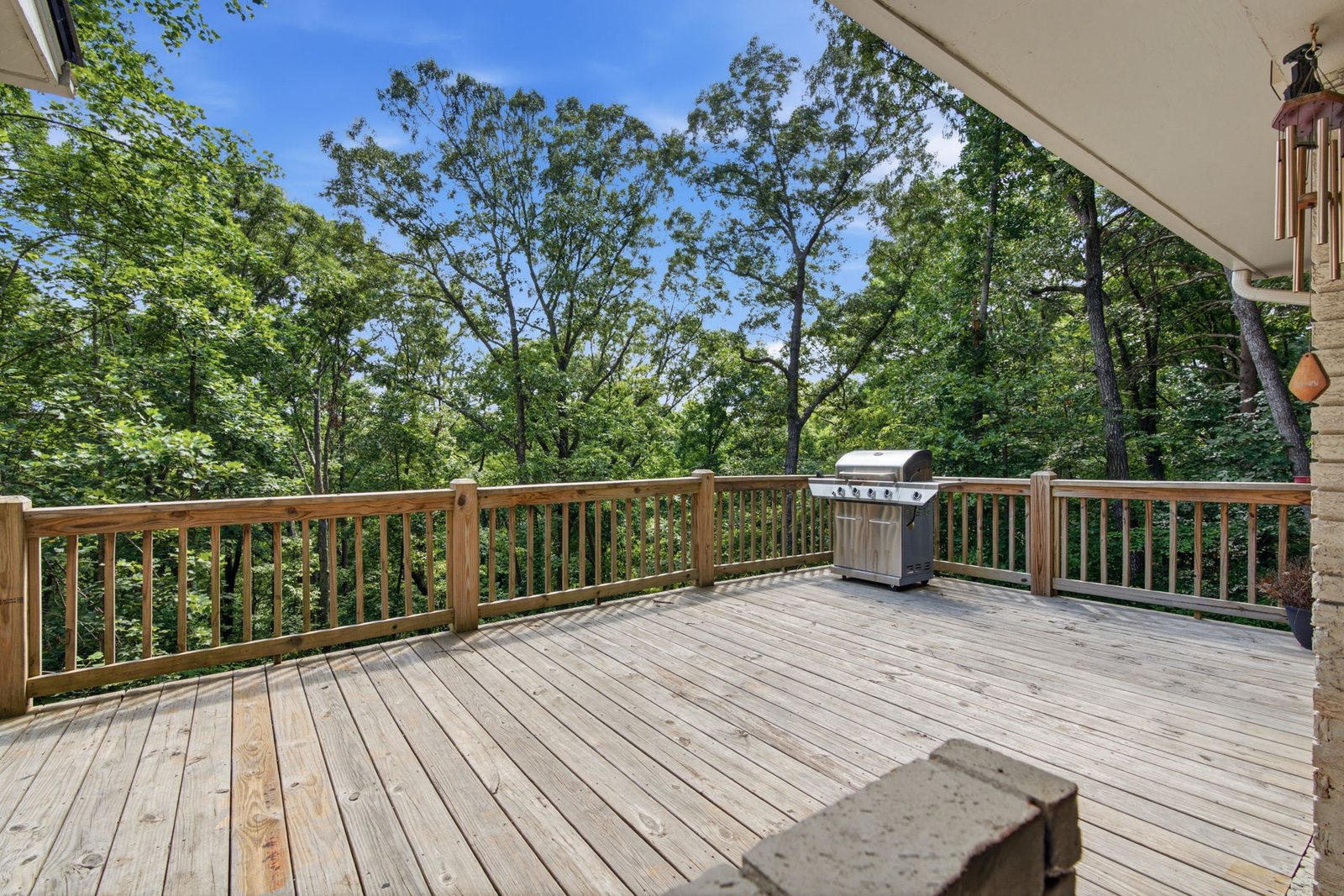 2251 Skyline Drive photo 18
