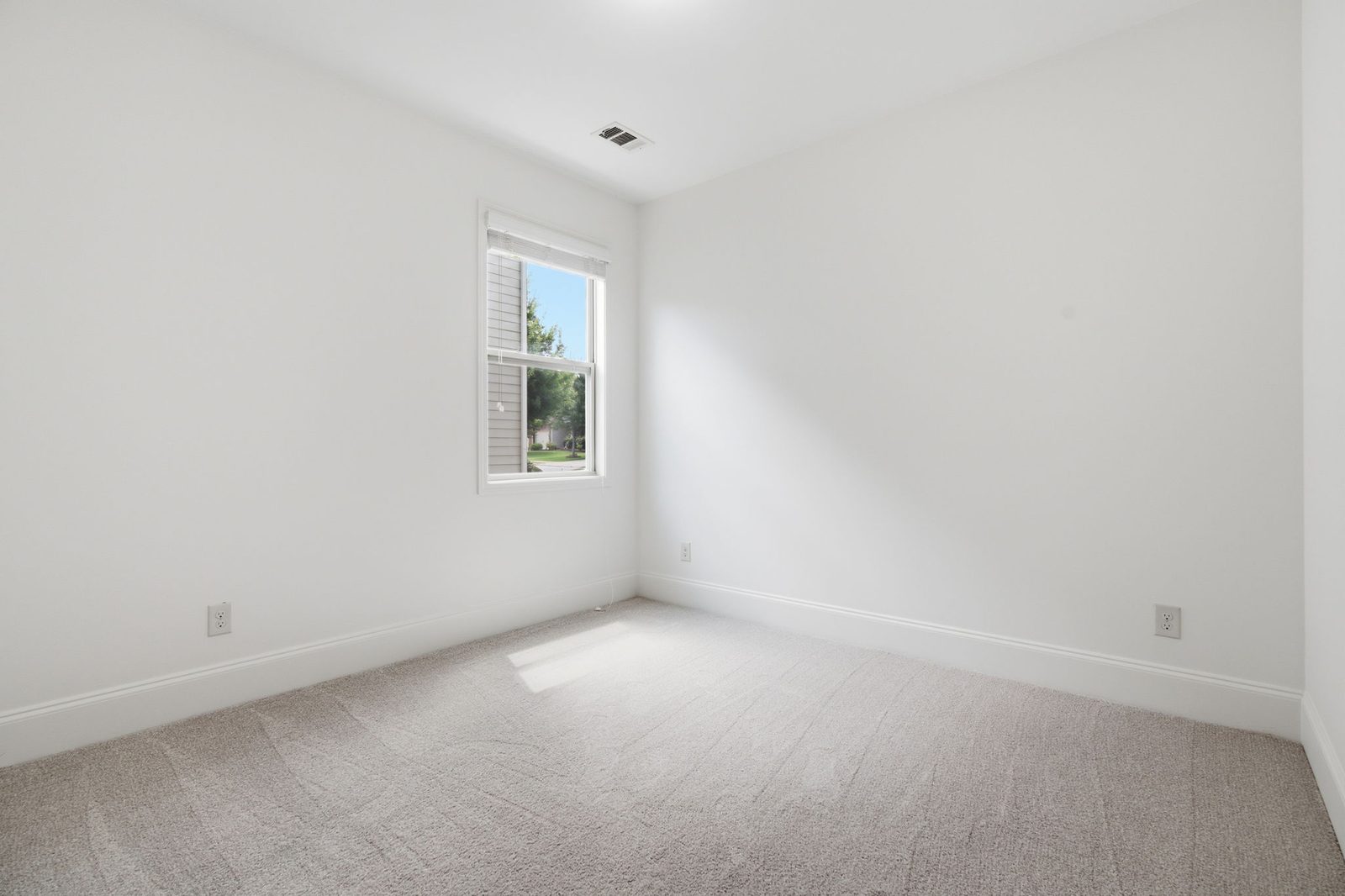 4235 Isabelline Bluff — photo 23