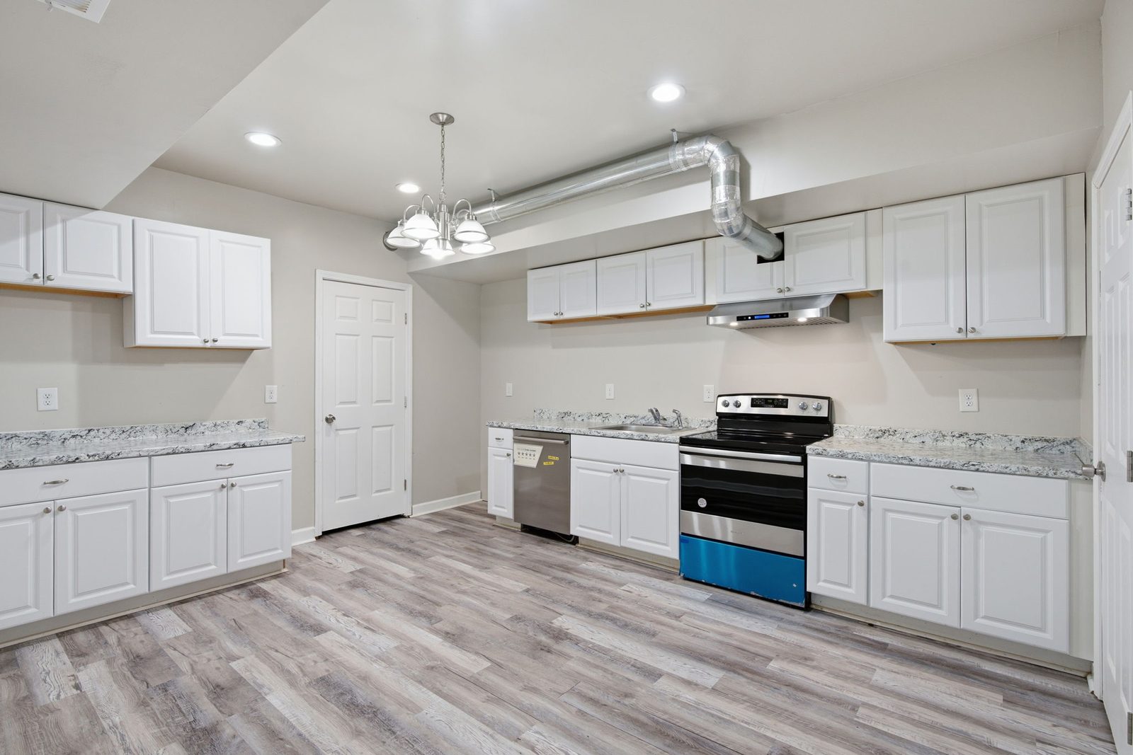 4235 Isabelline Bluff — photo 43